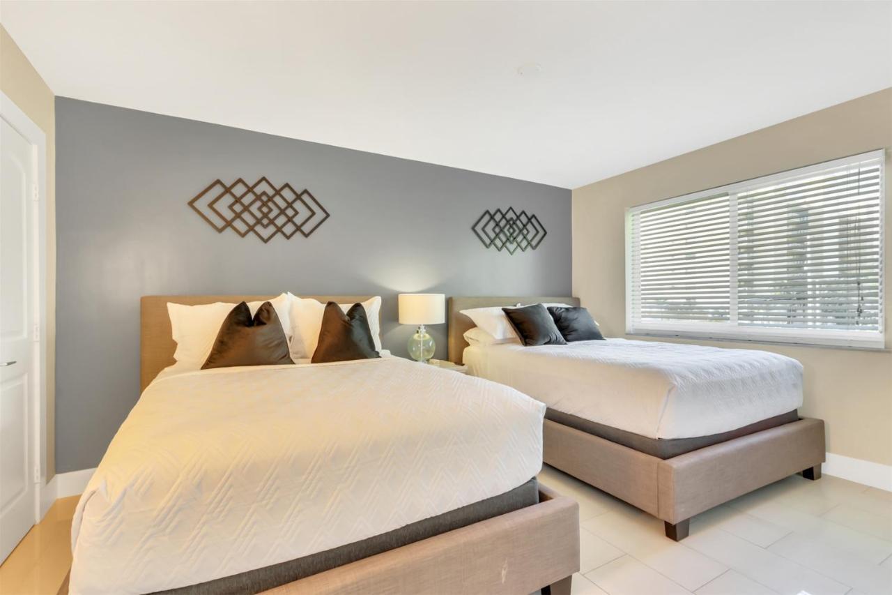 Bright Pompano Beach With Pool Access 外观 照片