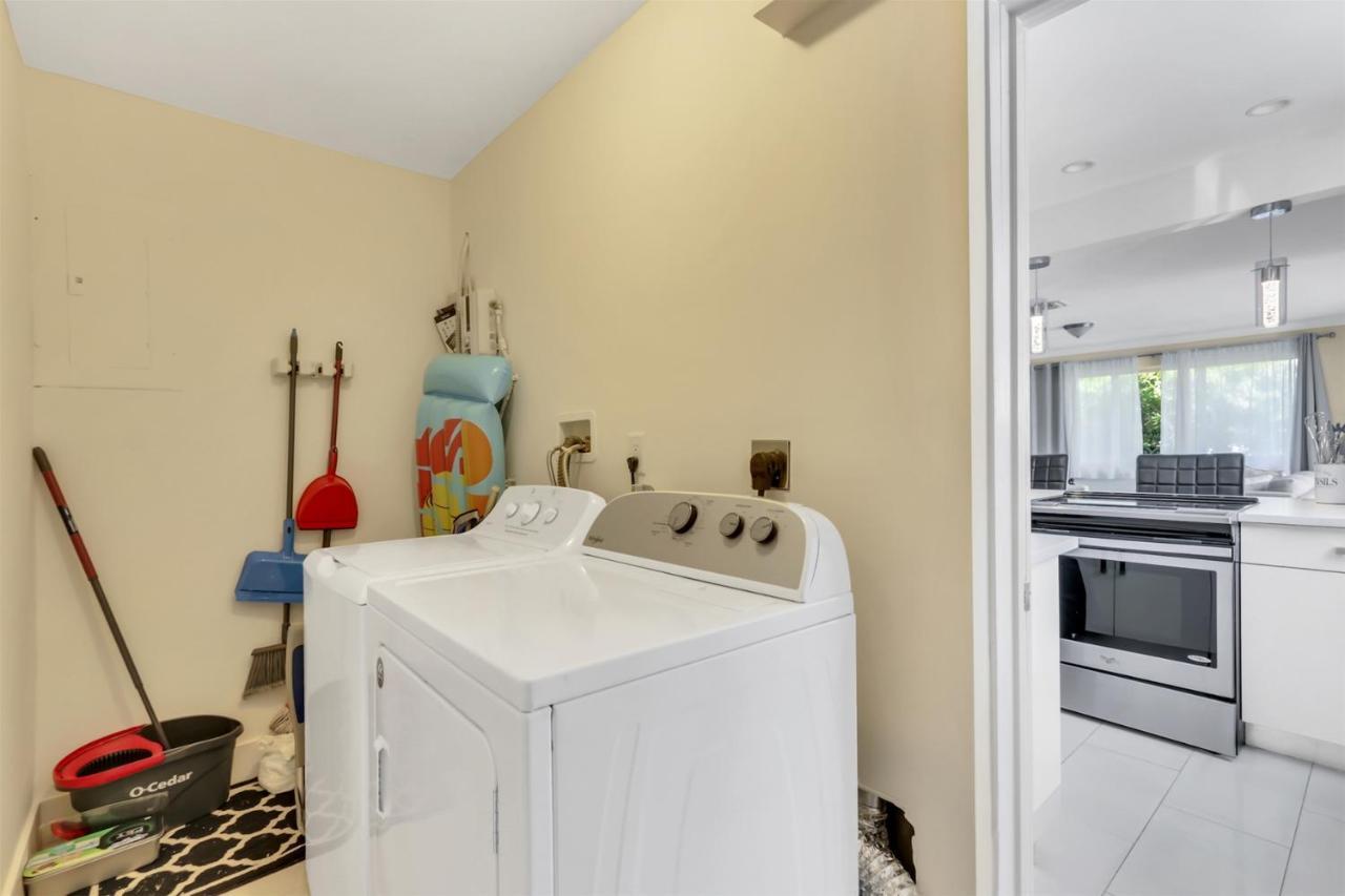Bright Pompano Beach With Pool Access 外观 照片